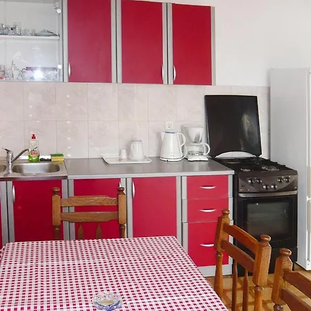 In House Kate, Zadar Дикло